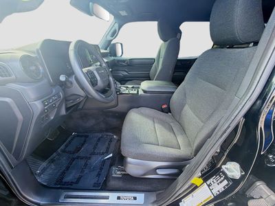 2025 Toyota Land Cruiser - Photo 16
