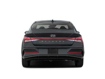 2024 Hyundai Elantra - Photo 8