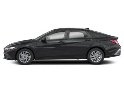 2024 Hyundai Elantra - Photo 6