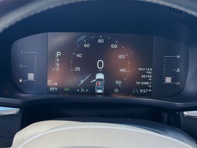 2019 Volvo XC60 - Photo 9