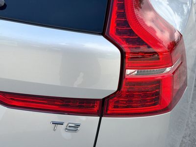 2019 Volvo XC60 - Photo 26