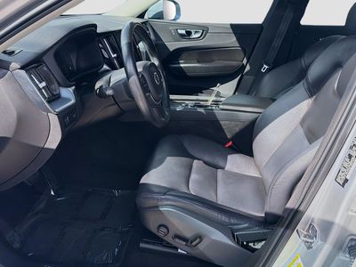 2019 Volvo XC60 - Photo 18