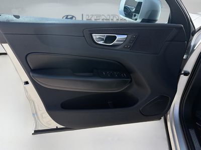 2019 Volvo XC60 - Photo 19