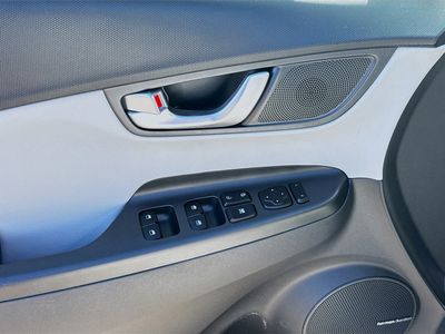 2023 Hyundai Kona - Photo 15