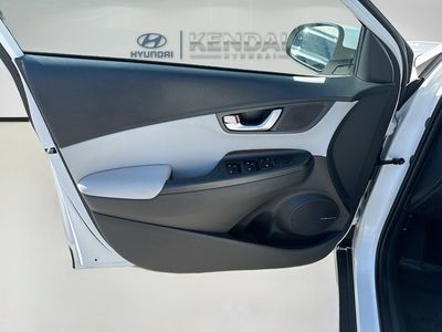 2023 Hyundai Kona - Photo 18