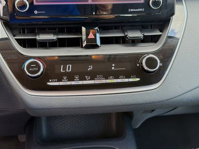 2022 Toyota Corolla - Photo 12