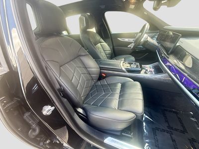 2023 BMW 7 Series - Photo 31