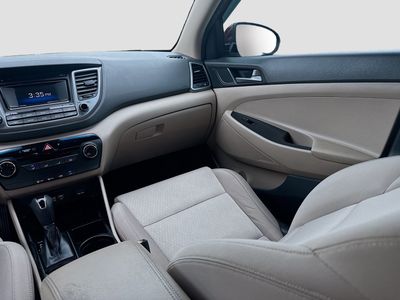 2017 Hyundai Tucson - Photo 19