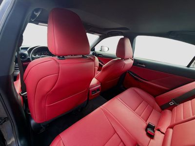 2023 Lexus IS - Photo 24