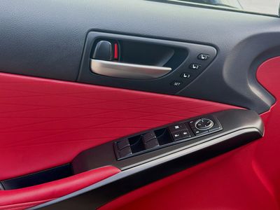 2023 Lexus IS - Photo 16