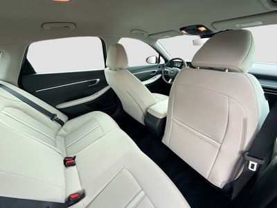 2025 Hyundai Sonata - Photo 26