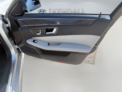 2016 Mercedes-Benz E-Class — photo 31 view