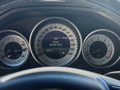2016 Mercedes-Benz E-Class — photo 9 view