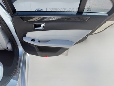 2016 Mercedes-Benz E-Class — photo 28 view