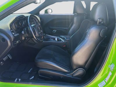 2017 Dodge Challenger - Photo 17