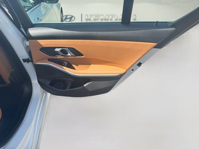 2024 BMW 3 Series - Photo 29