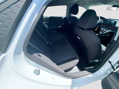 2026 Hyundai ELANTRA - Photo 19