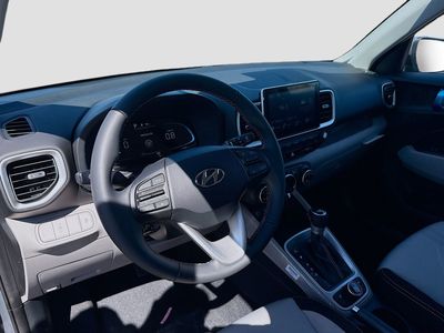2026 Hyundai VENUE - Photo 7