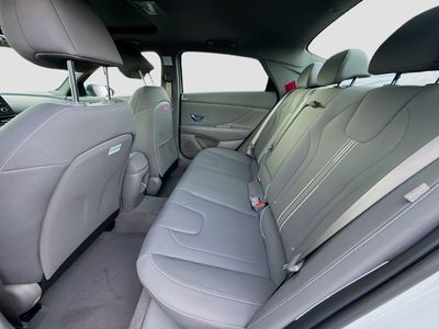 2026 Hyundai ELANTRA - Photo 17