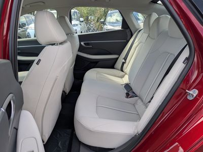 2025 Hyundai SONATA - Photo 13
