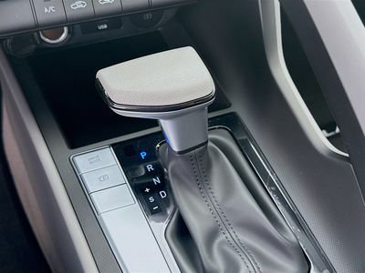 2026 Hyundai ELANTRA - Photo 13