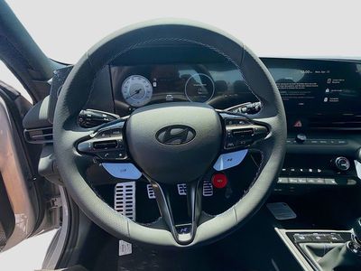 2026 Hyundai ELANTRA N - Photo 8