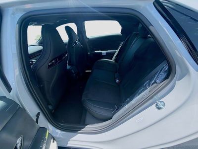 2026 Hyundai ELANTRA N - Photo 17