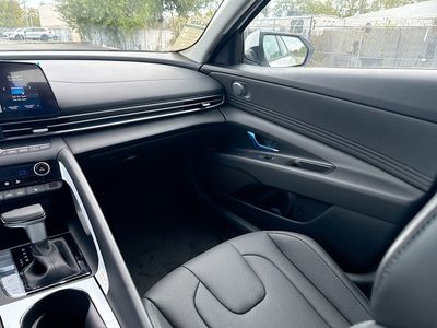 2026 Hyundai ELANTRA - Photo 18