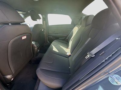 2026 Hyundai ELANTRA - Photo 17