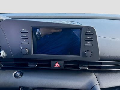 2026 Hyundai ELANTRA — photo 10 view