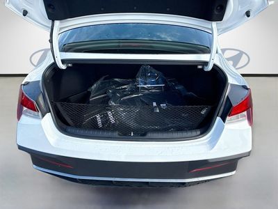 2026 Hyundai ELANTRA — photo 18 view