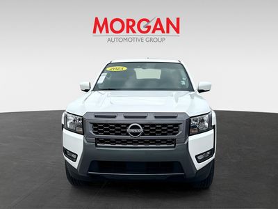 2025 Nissan Frontier - Photo 2