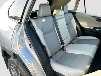 2024 Toyota RAV4 Hybrid - Photo 26