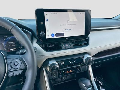 2024 Toyota RAV4 Hybrid - Photo 14