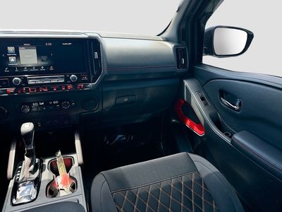 2025 Nissan Frontier - Photo 22