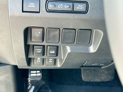 2025 Nissan Frontier - Photo 10