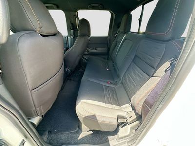 2025 Nissan Frontier - Photo 23