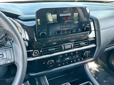 2023 Nissan Pathfinder - Photo 15