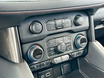2024 Chevrolet Tahoe - Photo 16