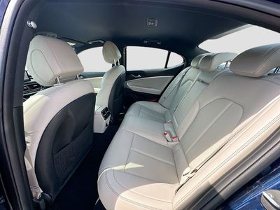 2023 Genesis G70 - Photo 24
