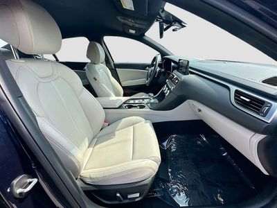 2023 Genesis G70 - Photo 28