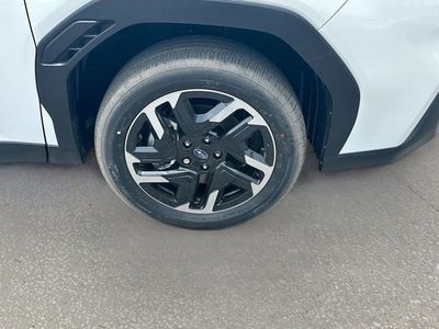 2026 Subaru Forester - Photo 31