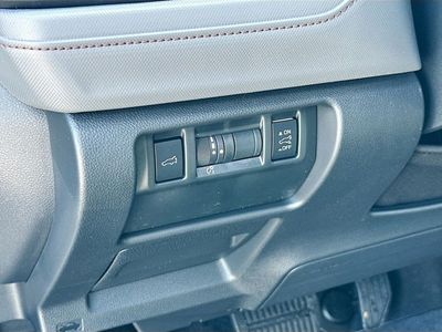 2026 Subaru Forester - Photo 10