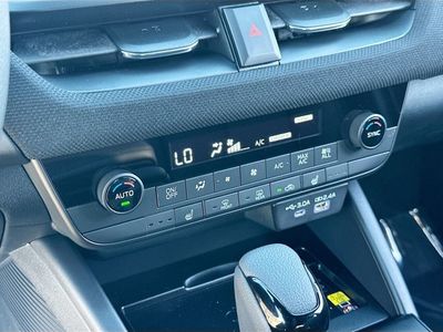 2026 Subaru Outback — photo 16 view