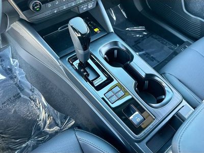 2026 Subaru Outback — photo 17 view