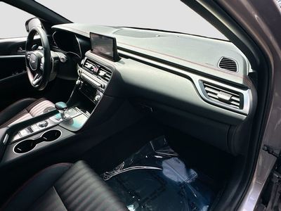2024 Genesis G70 - Photo 30