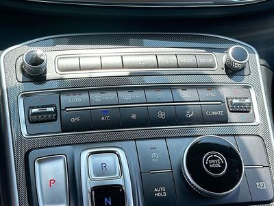 2023 Hyundai Santa Fe - Photo 16