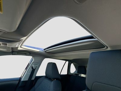 2023 Toyota RAV4 - Photo 20