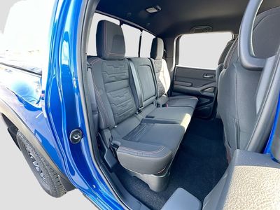 2025 Nissan Frontier - Photo 24