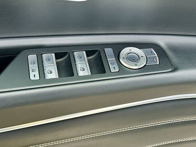 2024 Genesis GV80 - Photo 18